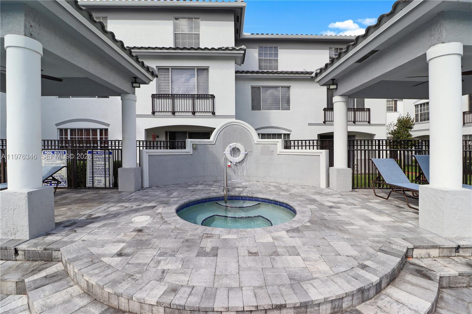 VILLAS DE TUSCANY CONDO - Residential Lease