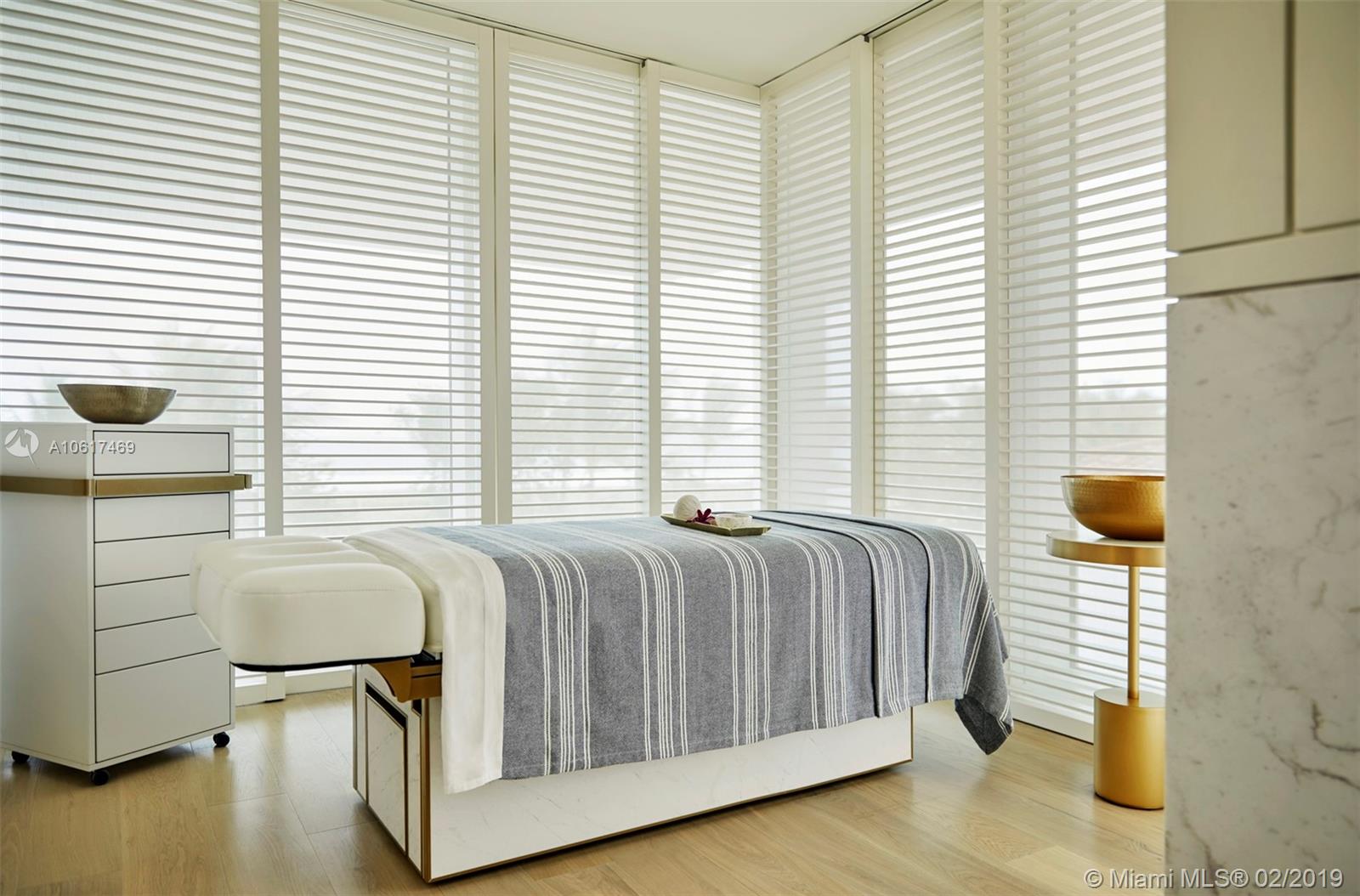 SURF CLUB CONDO - Residential