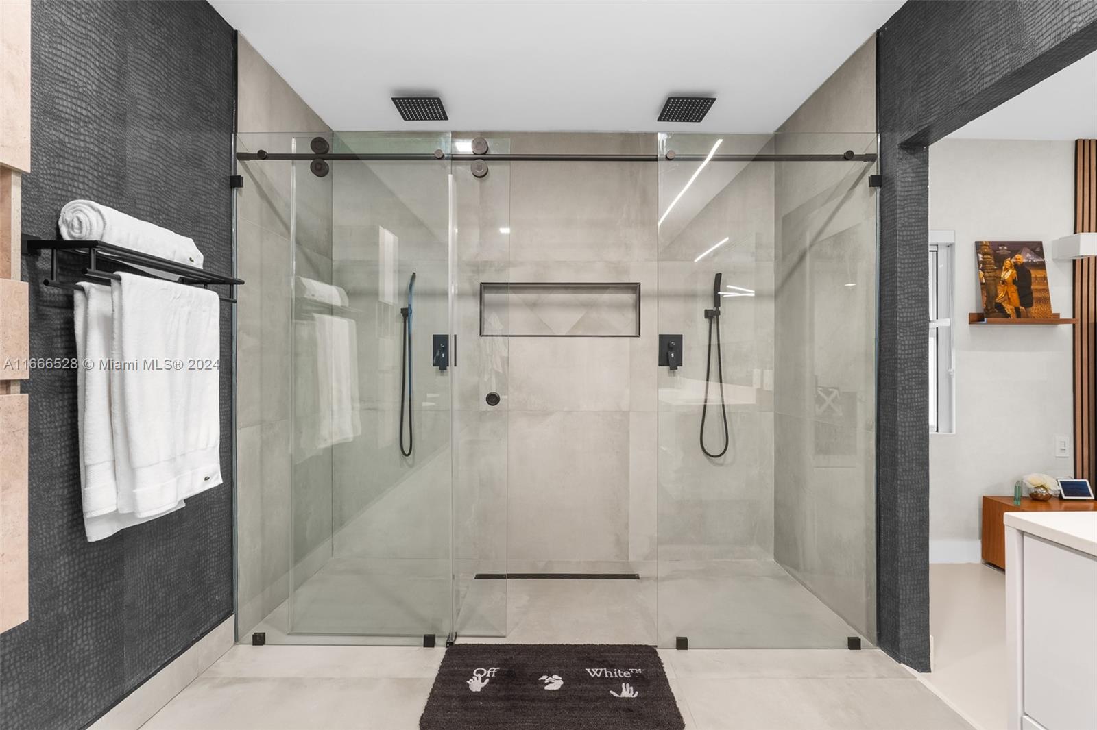 LINEL ESTATES - Residential