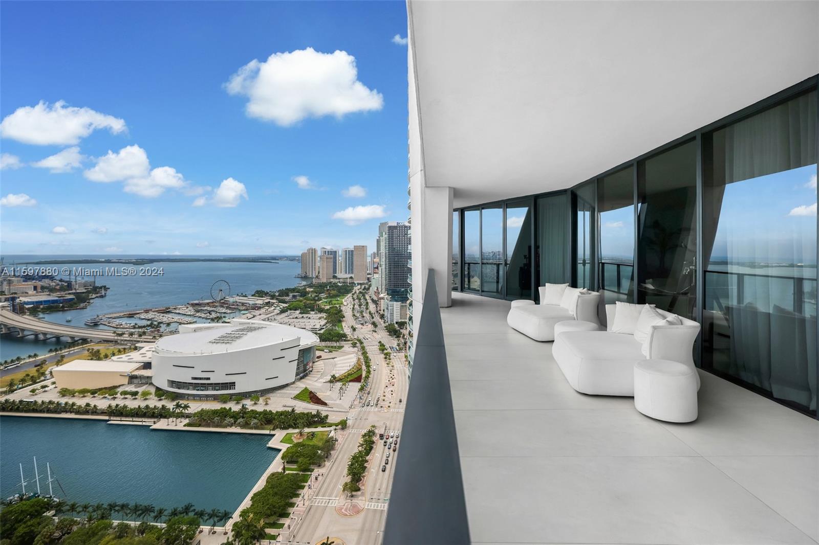 ONE THOUSAND MUSEUM CONDO - Residential