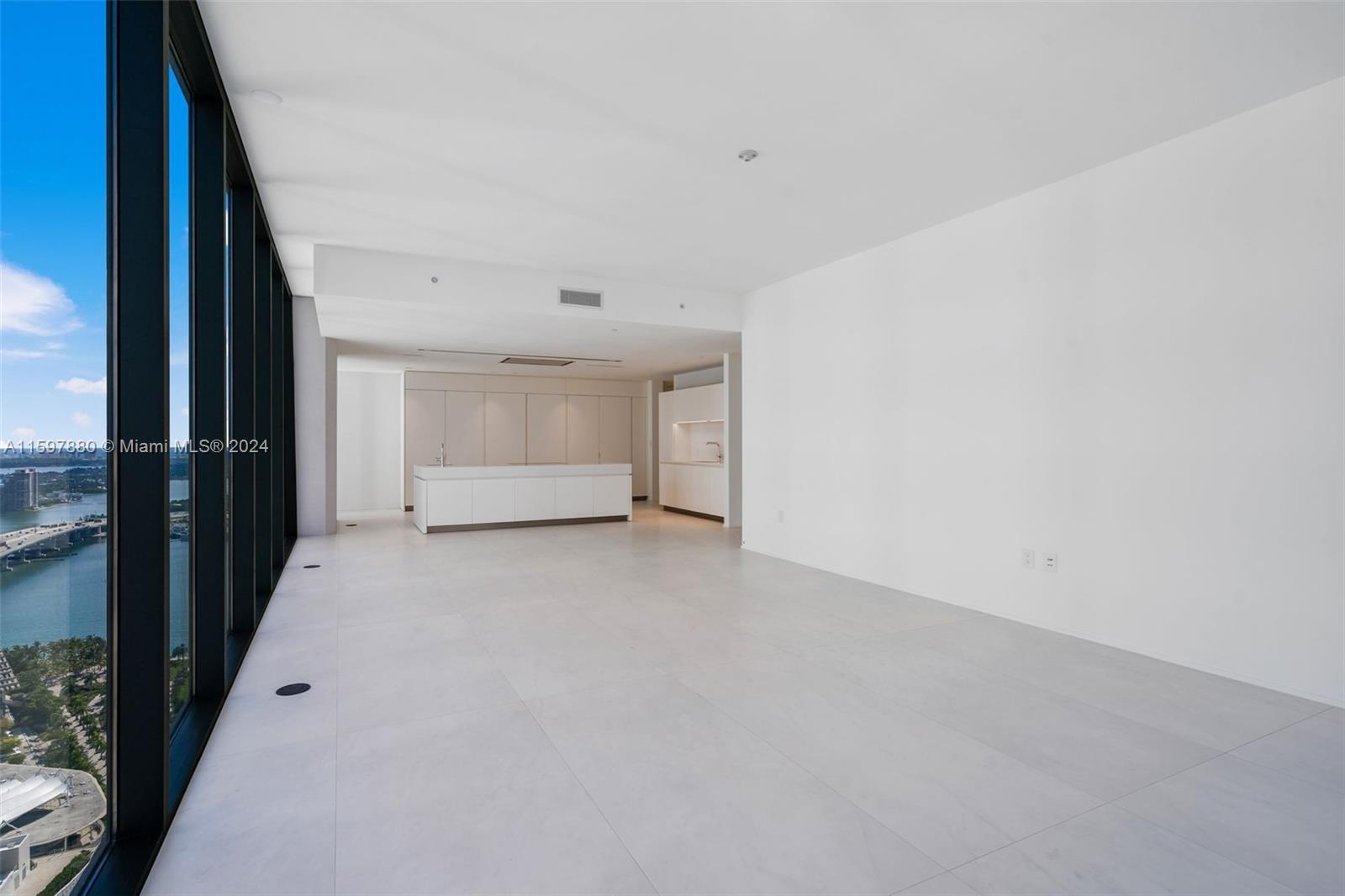 ONE THOUSAND MUSEUM CONDO - Residential