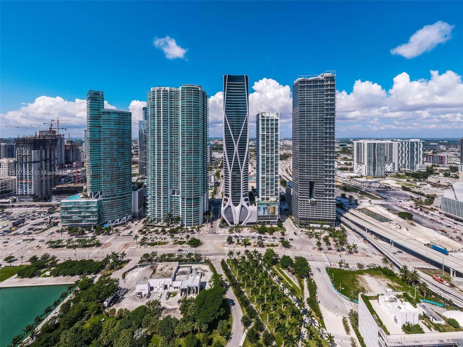 ONE THOUSAND MUSEUM CONDO - Residential