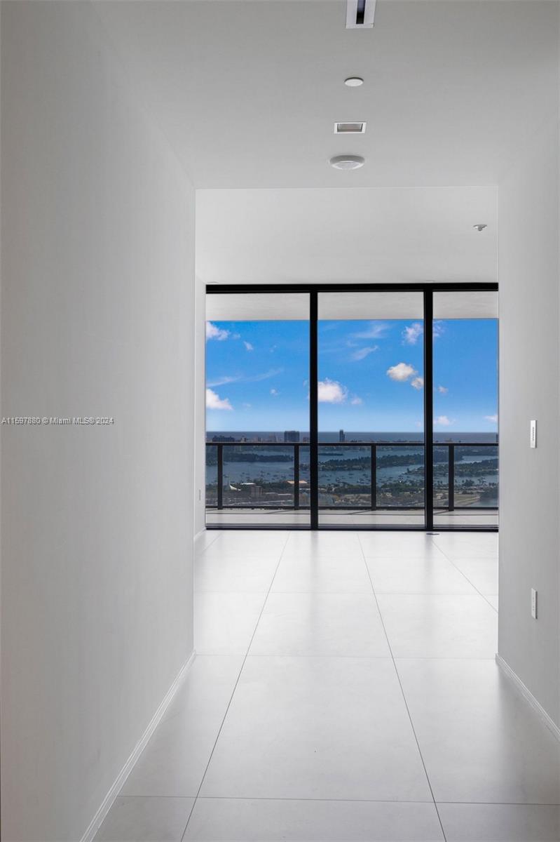 ONE THOUSAND MUSEUM CONDO - Residential