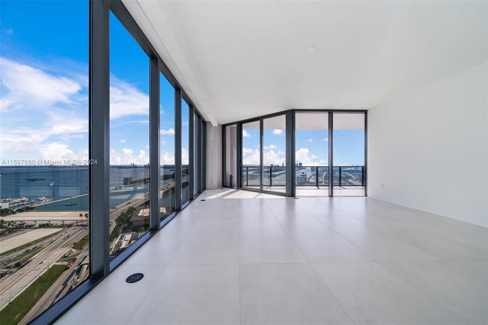 ONE THOUSAND MUSEUM CONDO - Residential