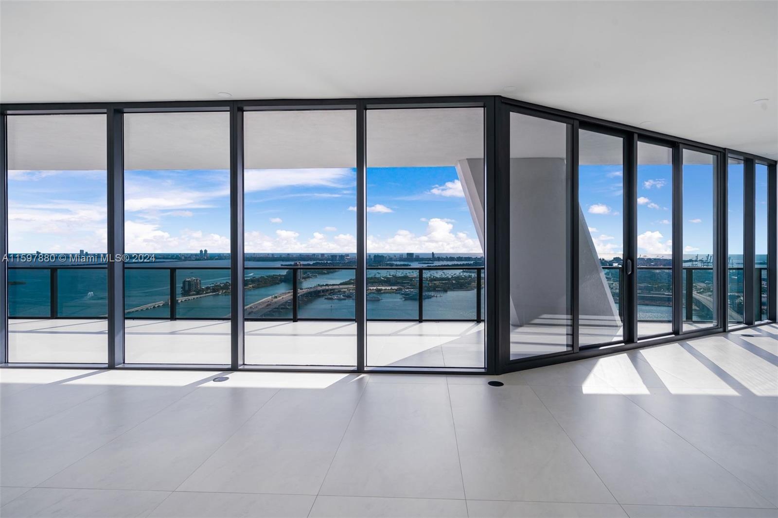 ONE THOUSAND MUSEUM CONDO - Residential