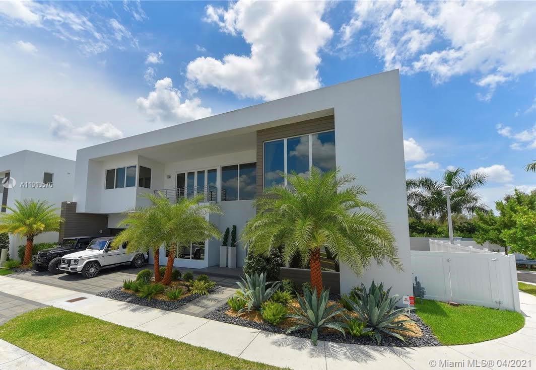 DORAL COMMONS RESIDENTIAL - Residential