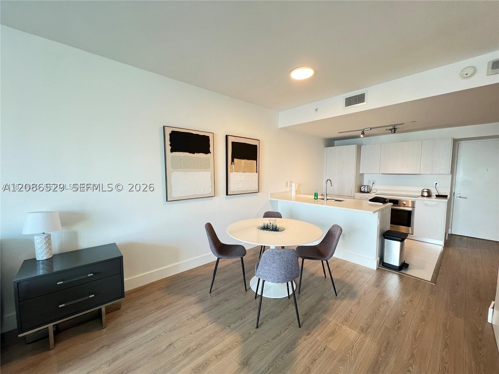 501 NE 31st St 1202