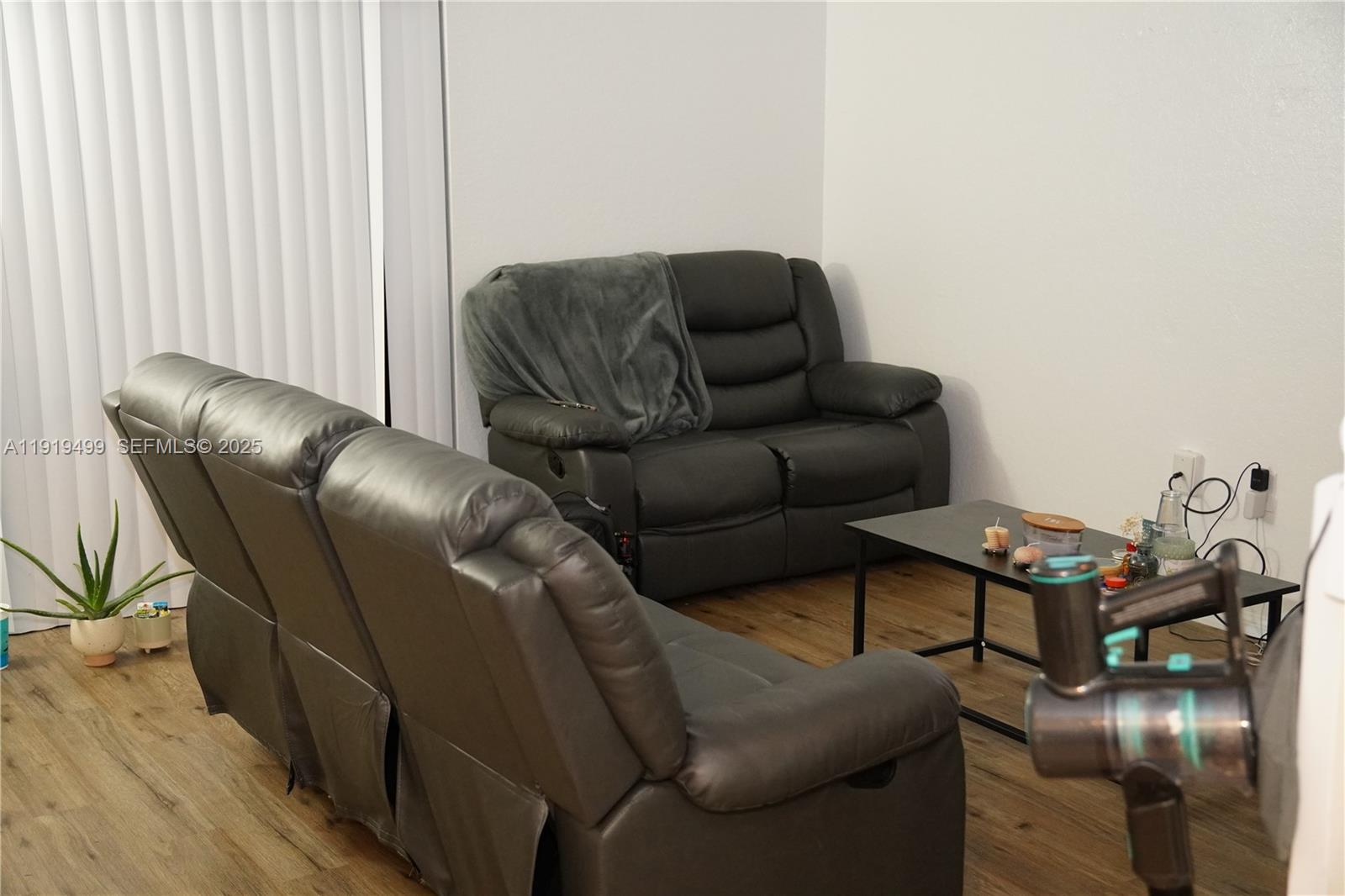 WASHINGTON COURT VILLAS - Residential