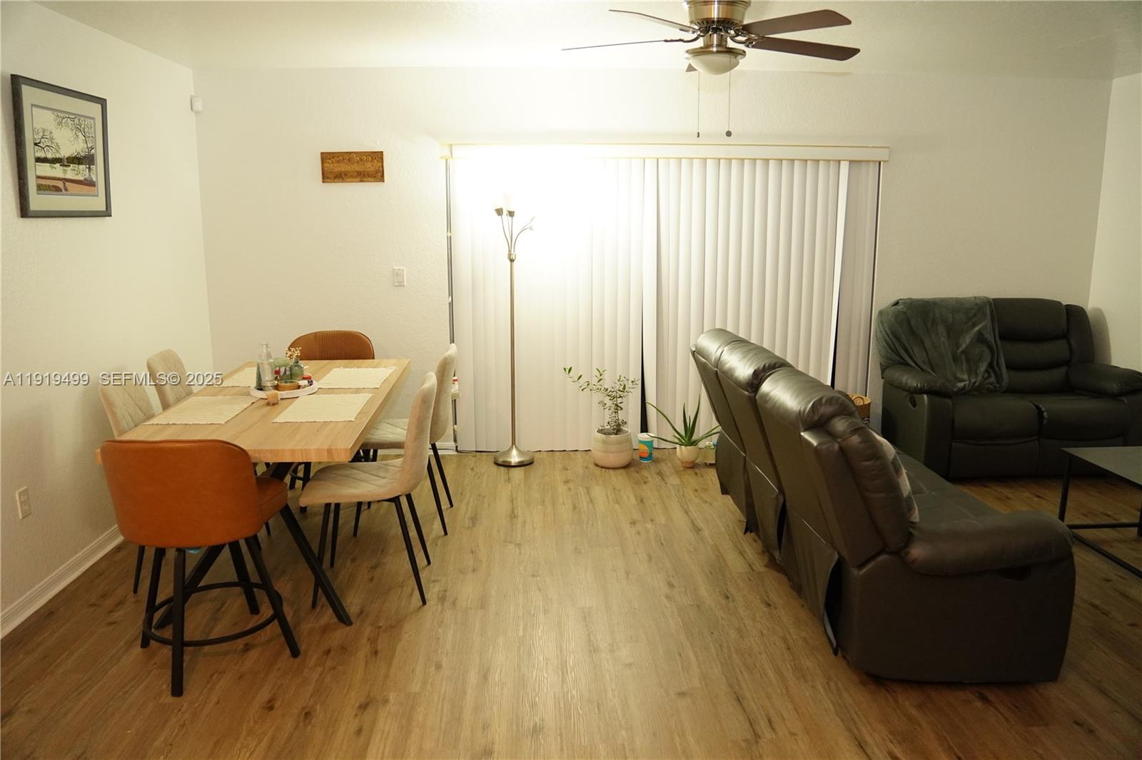 WASHINGTON COURT VILLAS - Residential