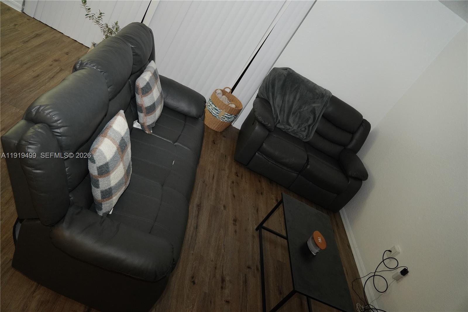 WASHINGTON COURT VILLAS - Residential