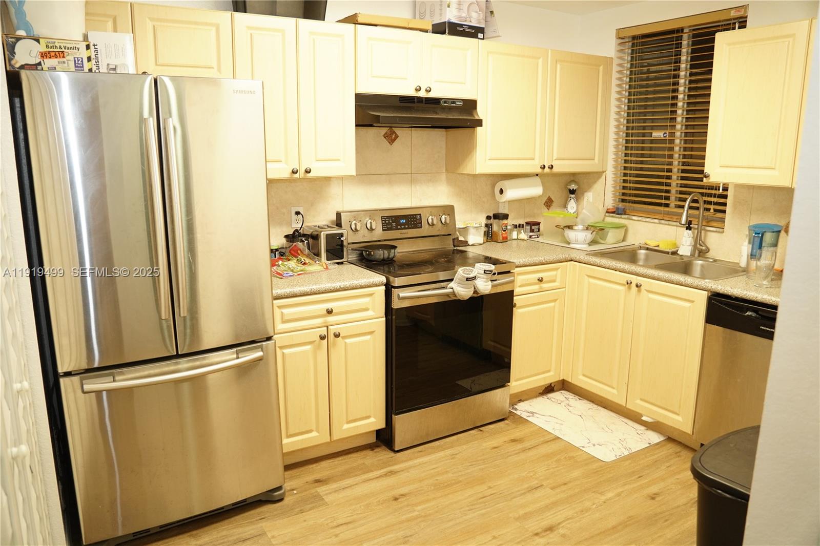 WASHINGTON COURT VILLAS - Residential