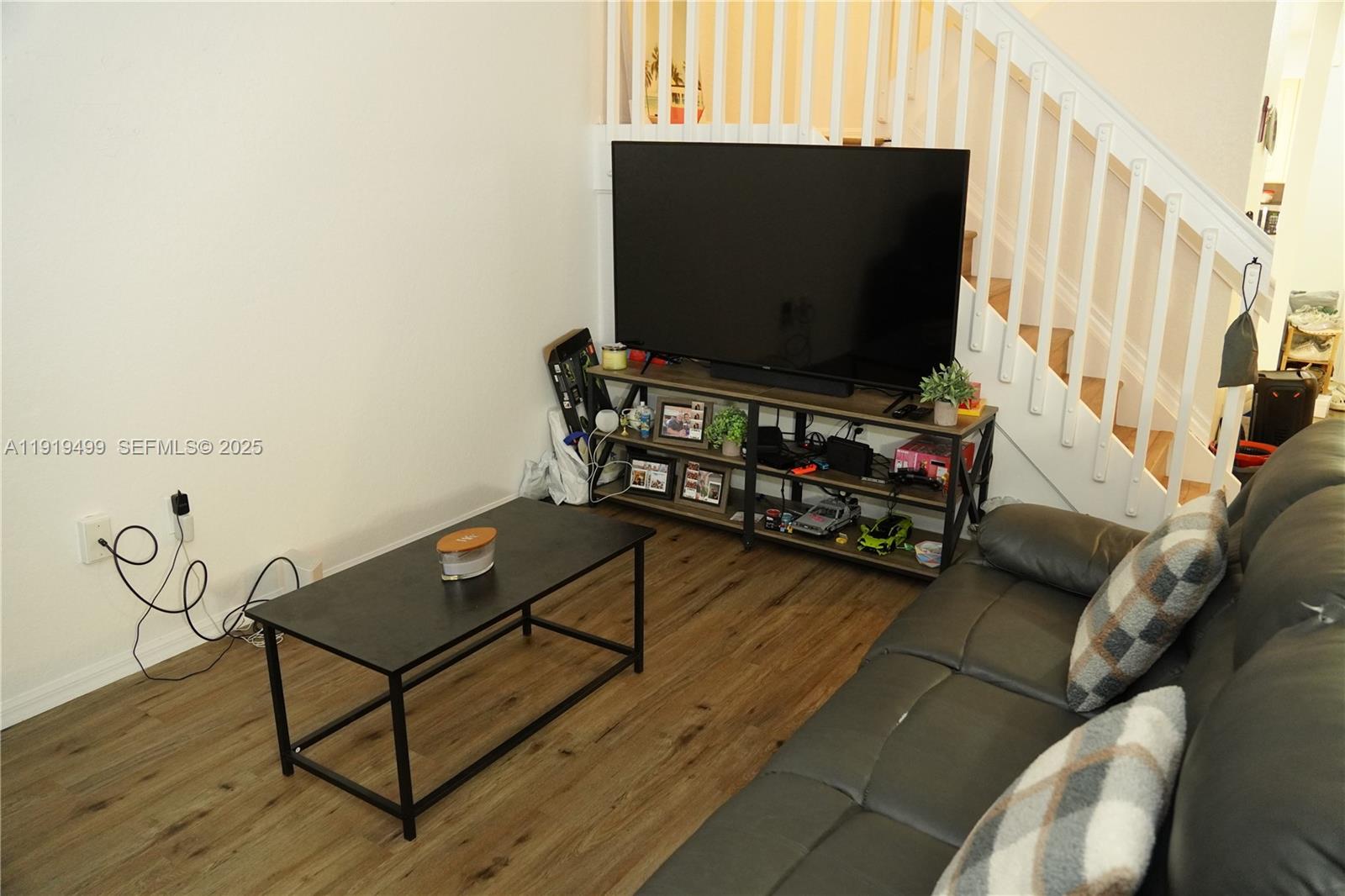 WASHINGTON COURT VILLAS - Residential