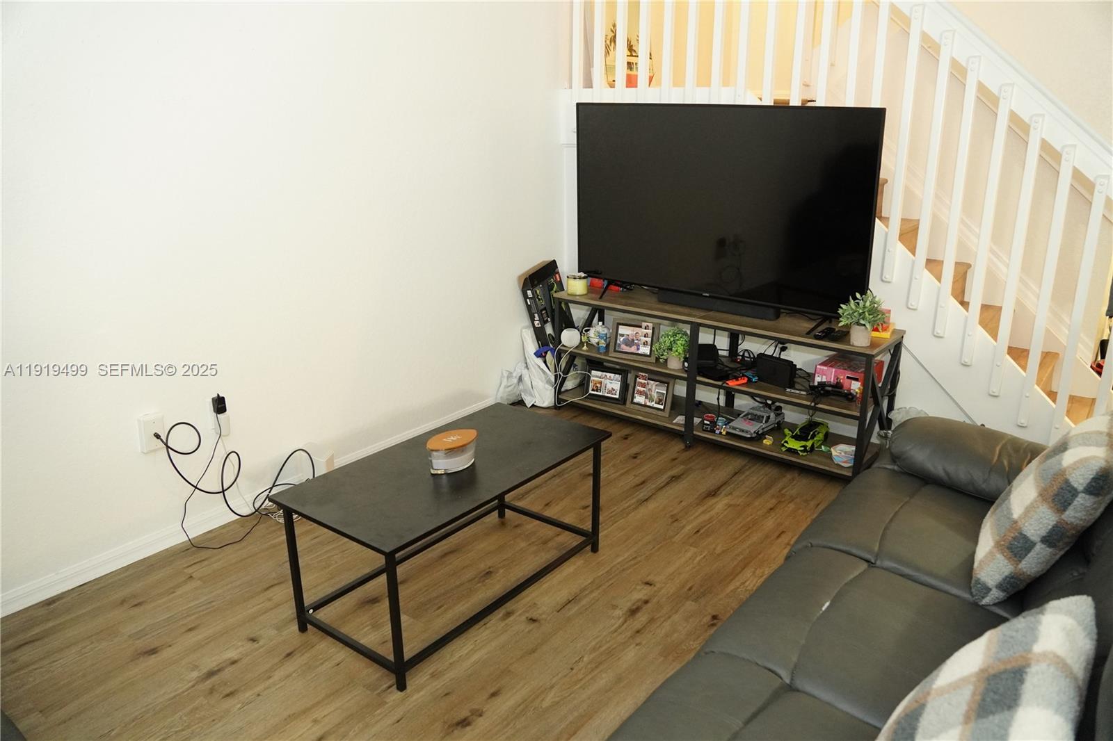 WASHINGTON COURT VILLAS - Residential