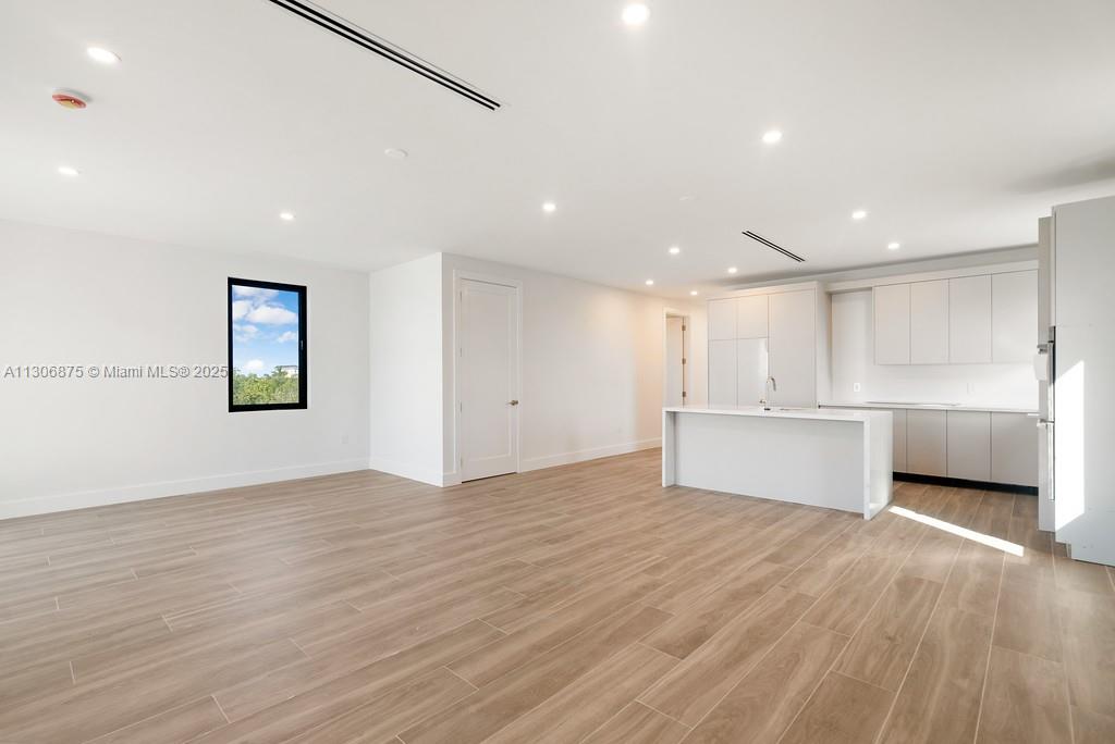 COCO PLUM BEACH REPLAT - Residential