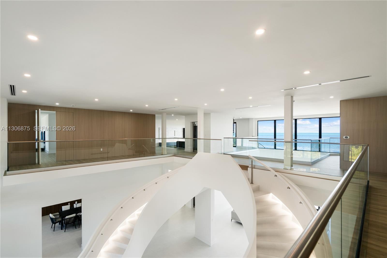 COCO PLUM BEACH REPLAT - Residential