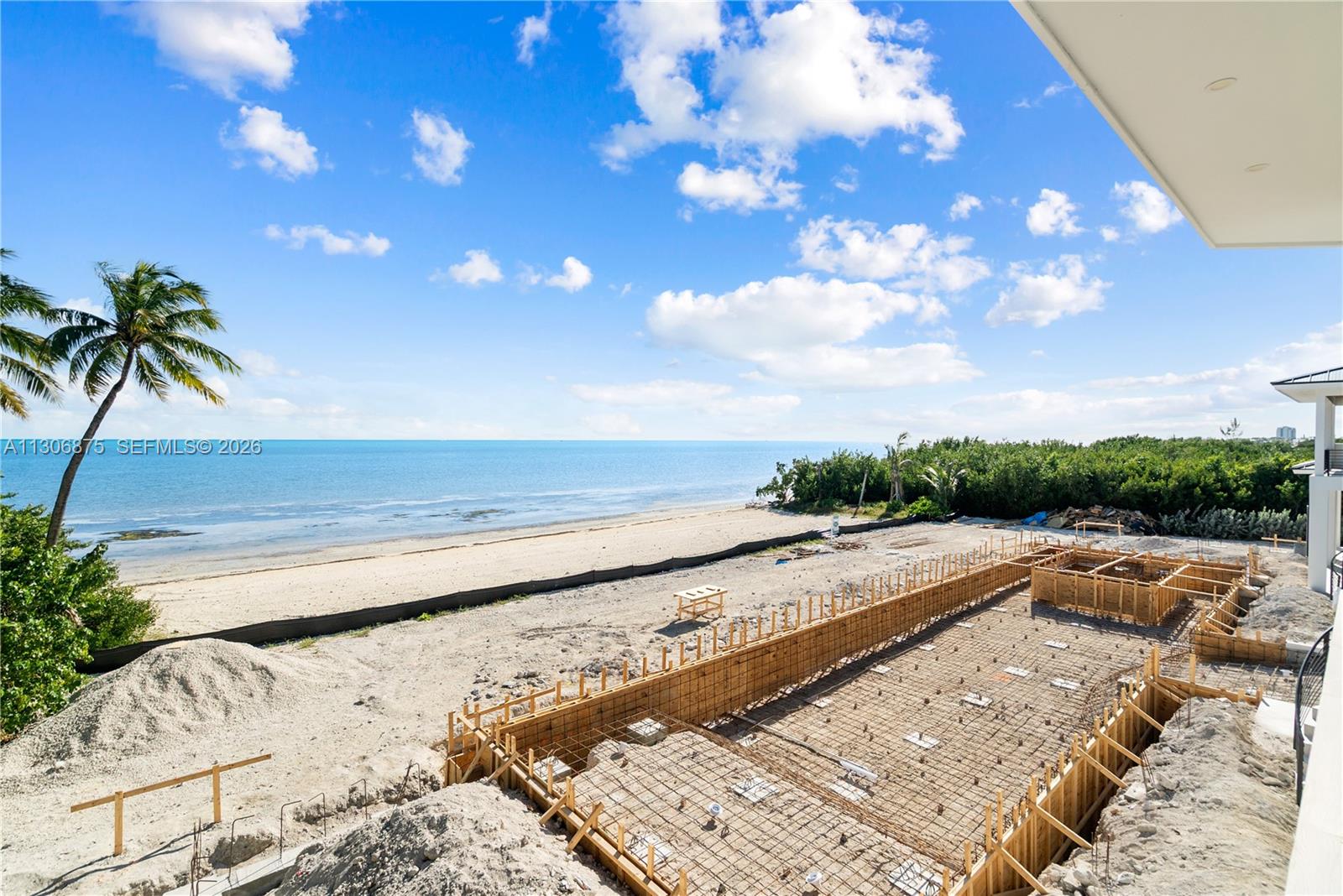 COCO PLUM BEACH REPLAT - Residential