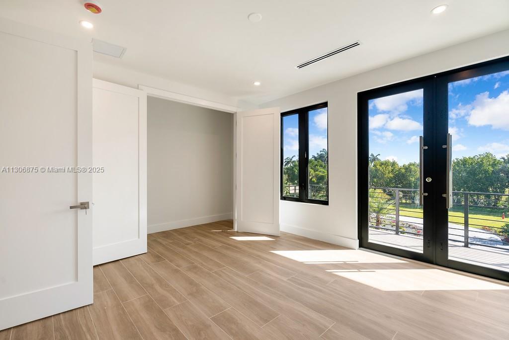 COCO PLUM BEACH REPLAT - Residential
