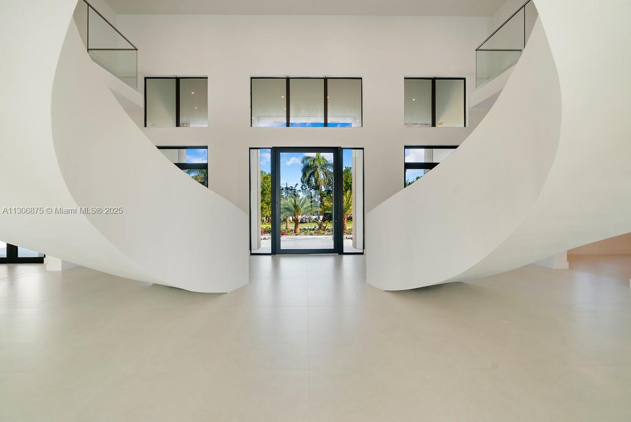 COCO PLUM BEACH REPLAT - Residential