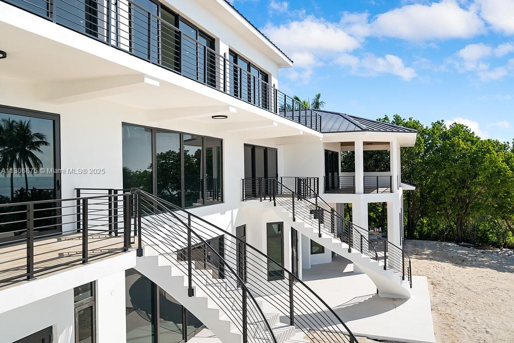 COCO PLUM BEACH REPLAT - Residential