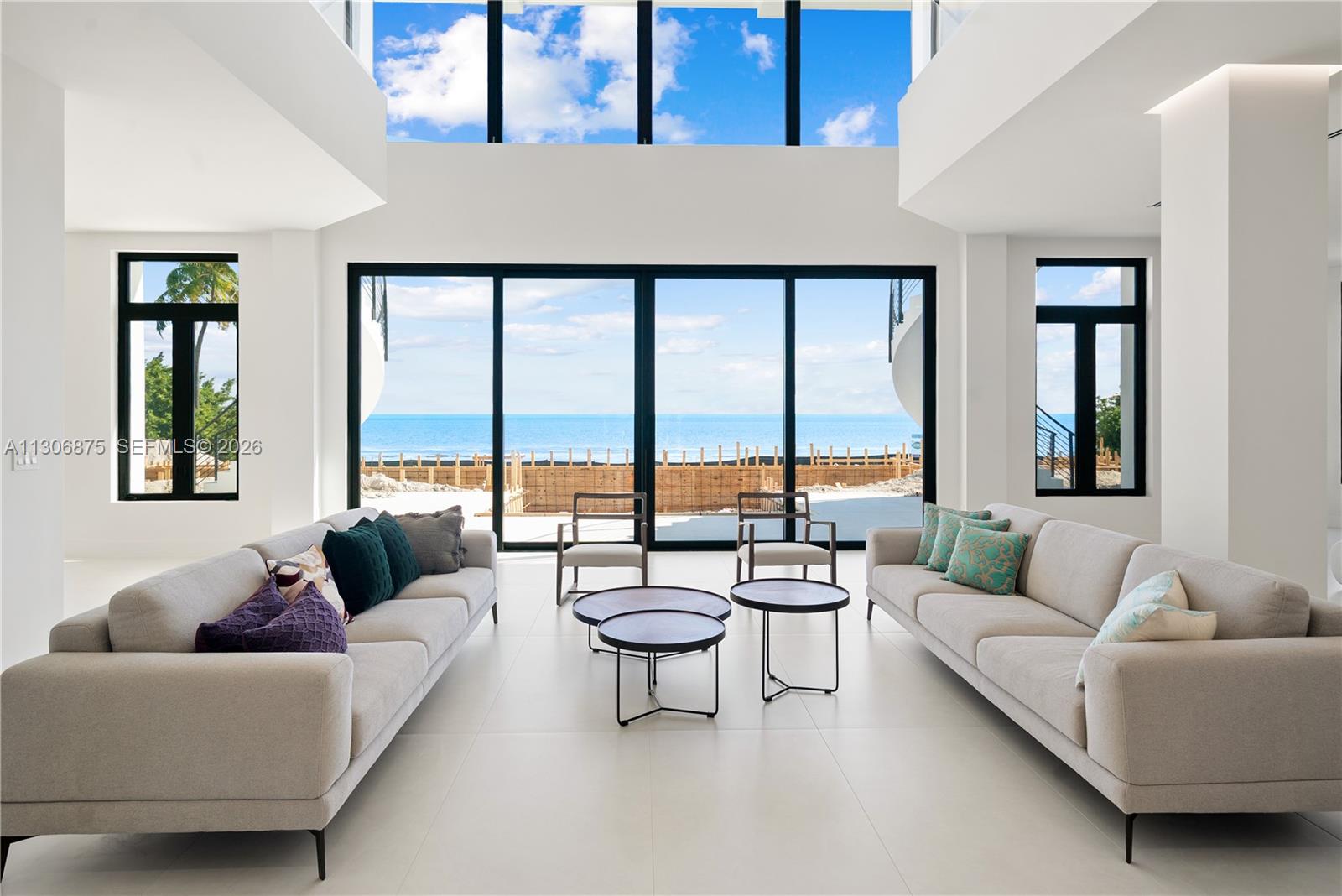 COCO PLUM BEACH REPLAT - Residential