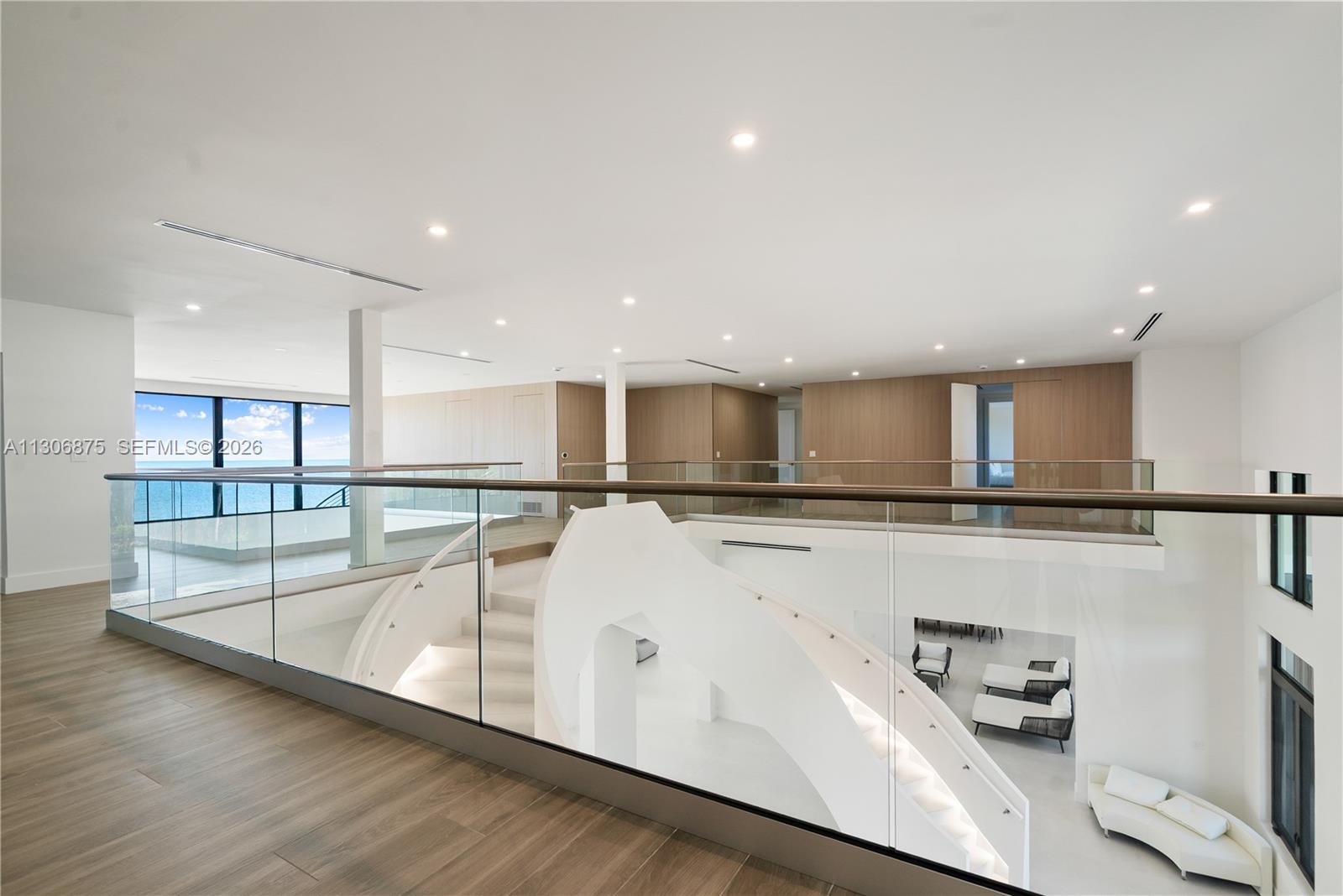 COCO PLUM BEACH REPLAT - Residential