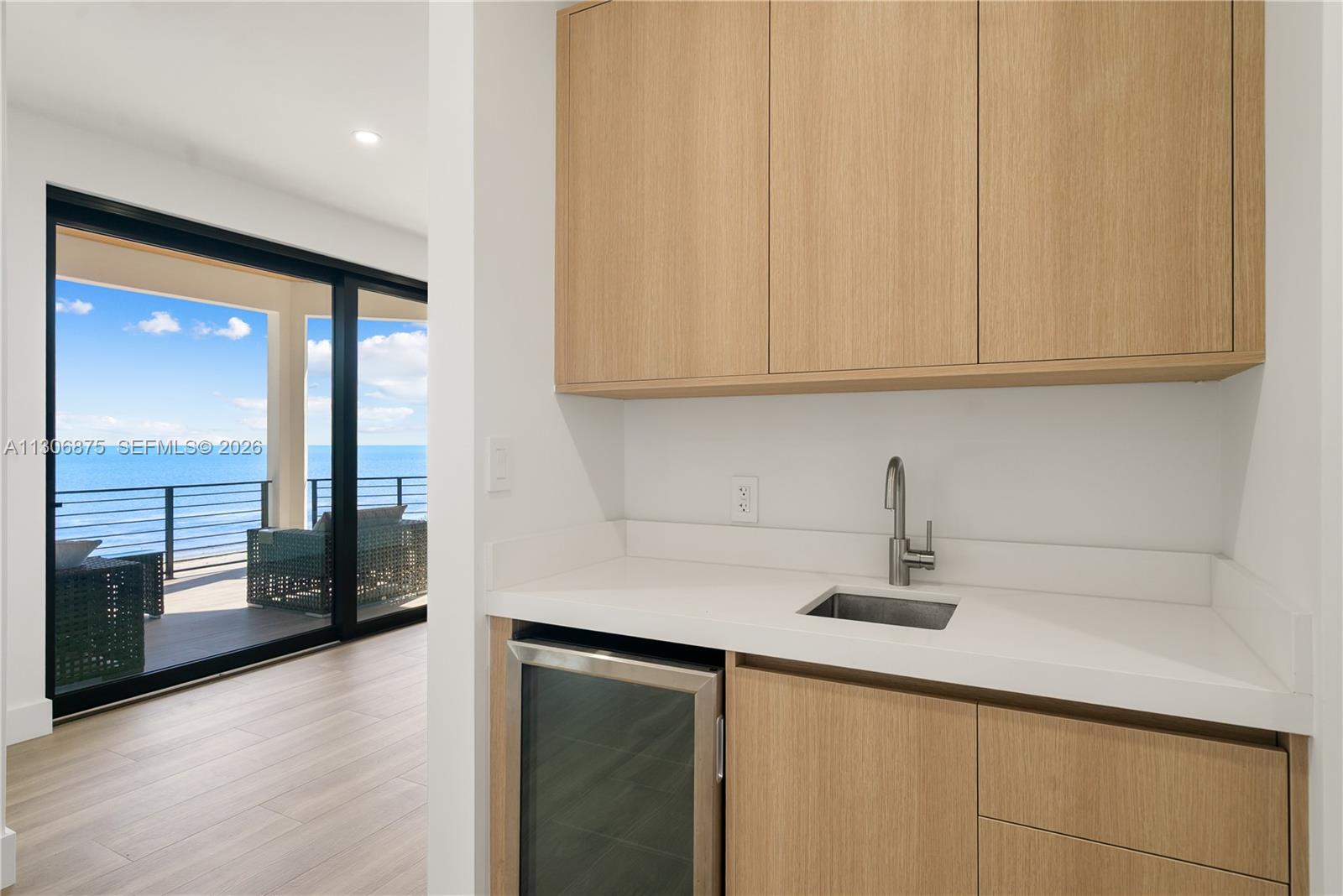 COCO PLUM BEACH REPLAT - Residential