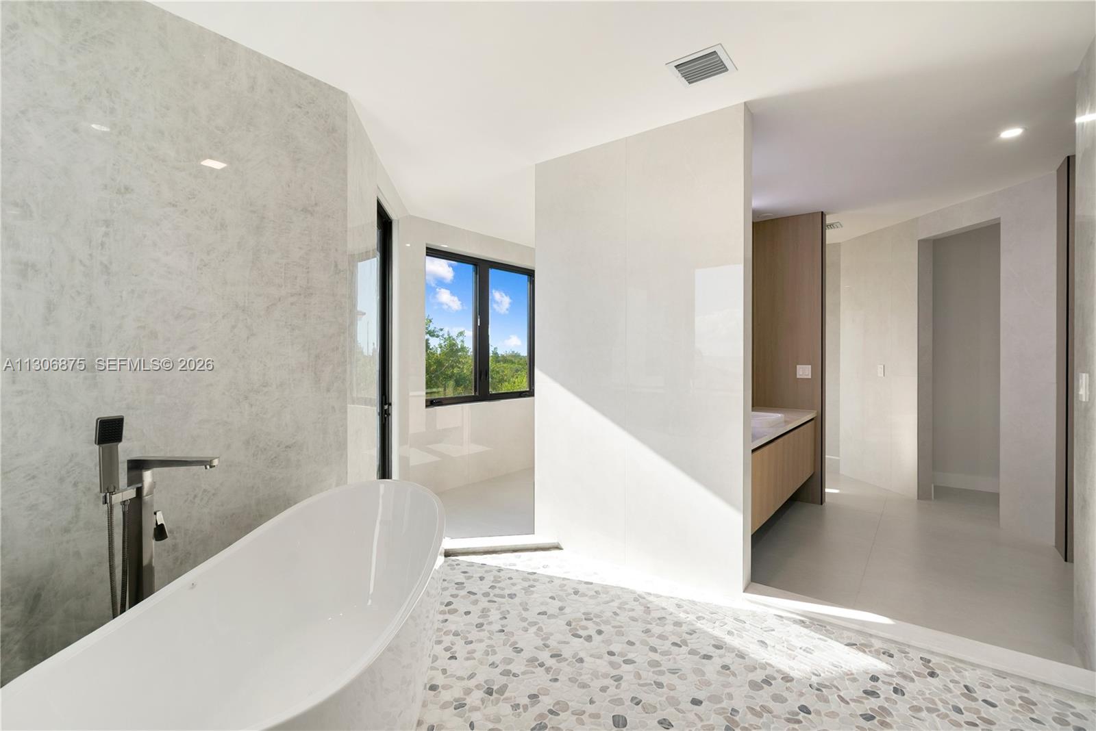 COCO PLUM BEACH REPLAT - Residential