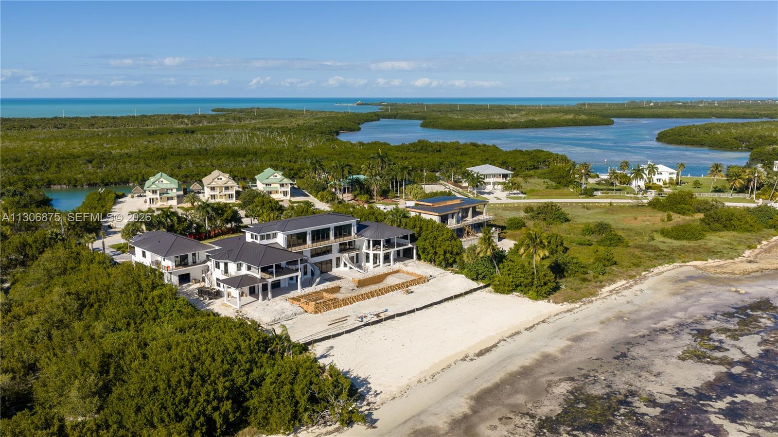 COCO PLUM BEACH REPLAT - Residential
