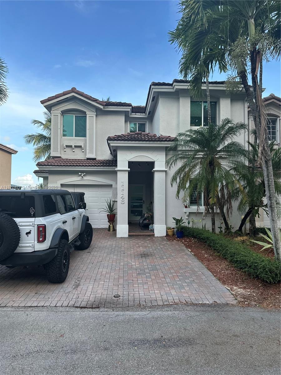 11148 Nw 73rd St, Doral, Miami-Dade County, Florida - 4 Bedrooms  
3 Bathrooms - 