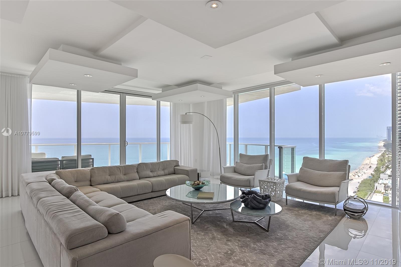 APOGEE BEACH CONDOMINIUM - Residential