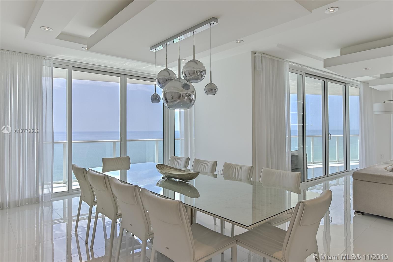 APOGEE BEACH CONDOMINIUM - Residential