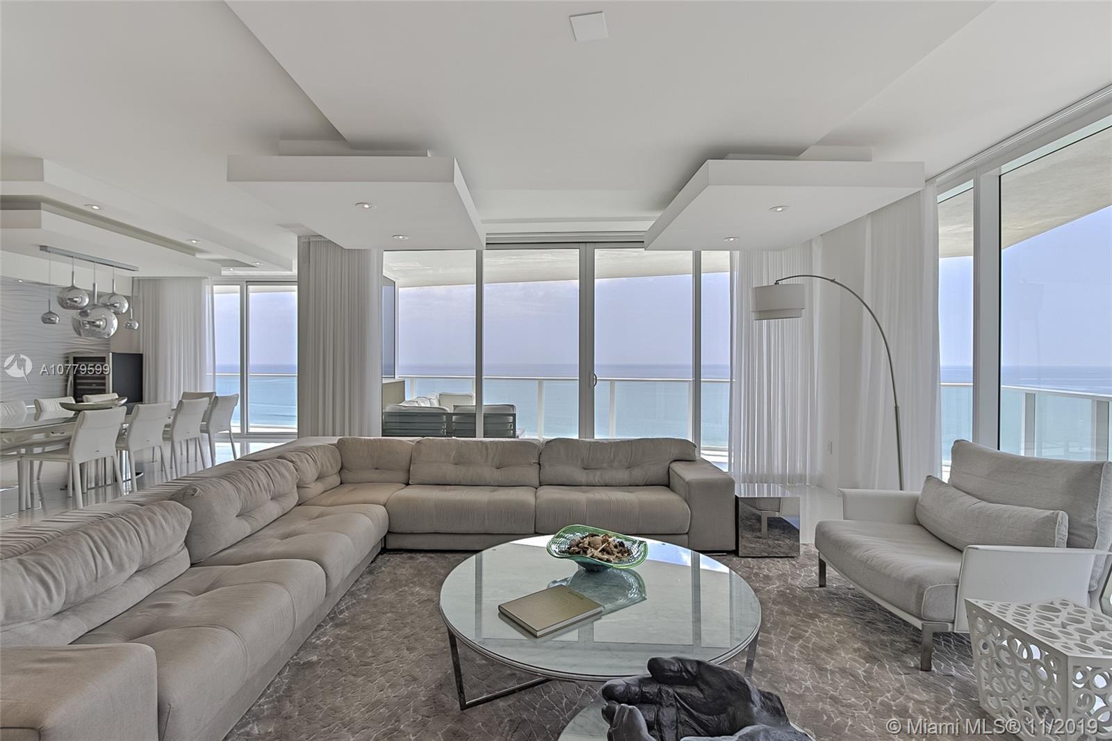 APOGEE BEACH CONDOMINIUM - Residential