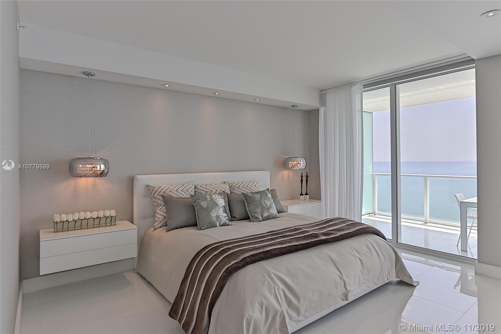 APOGEE BEACH CONDOMINIUM - Residential