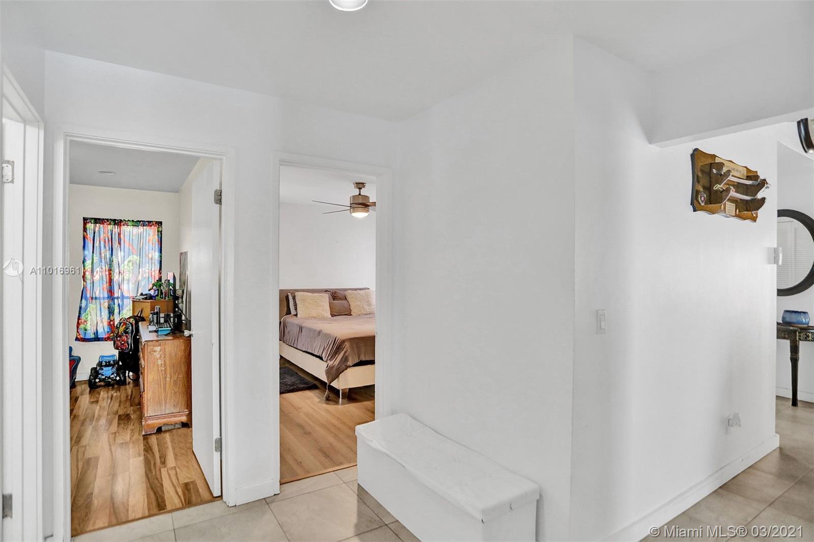 BOULEVARD WEST - Residential