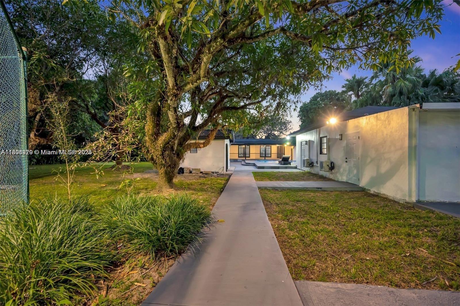 FLAGLER GROVE ESTATES SEC - Residential Lease