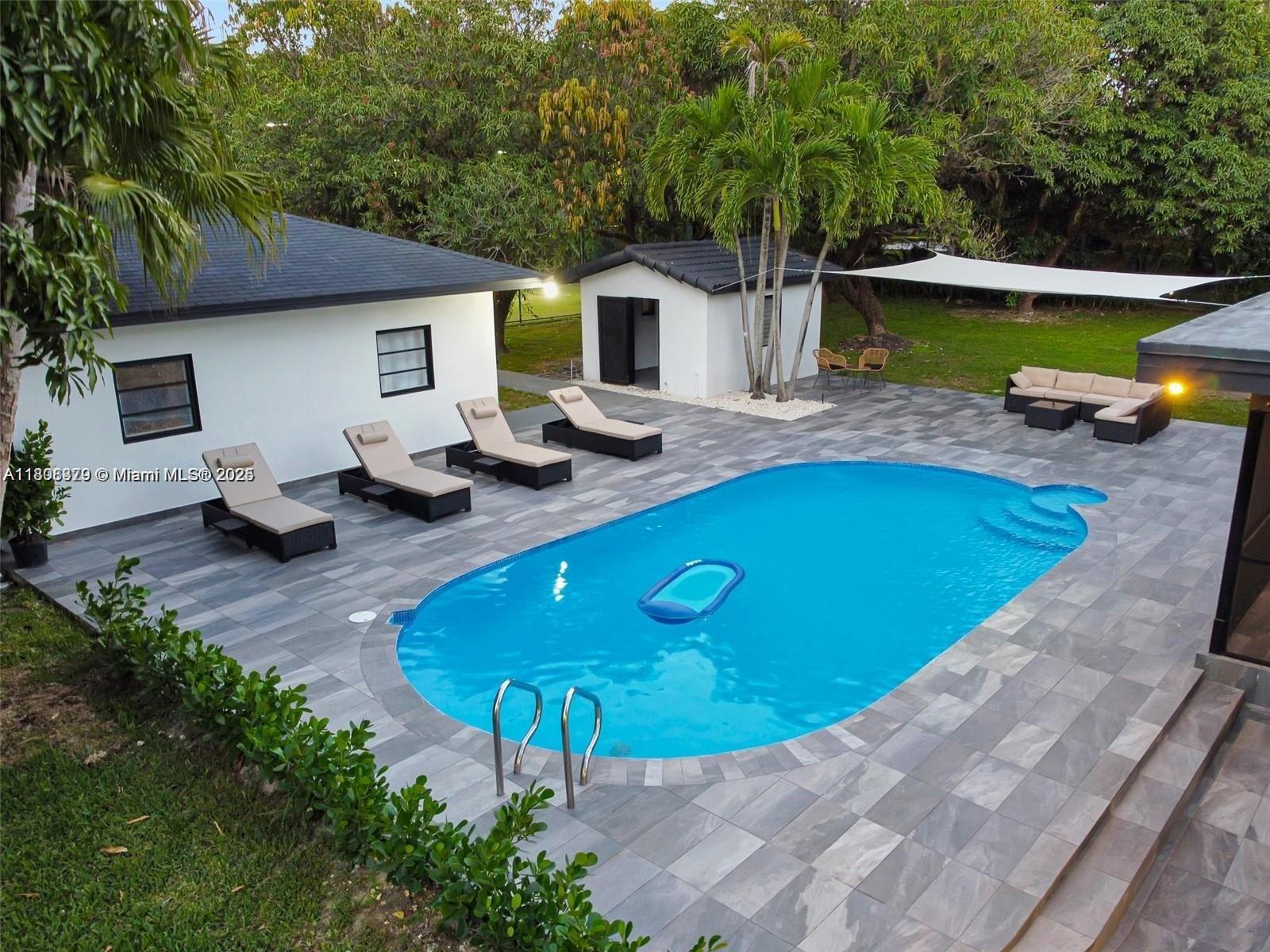 Rental Property at 7335 Sw 104th St, Pinecrest, Miami-Dade County, Florida - Bedrooms: 5 
Bathrooms: 6  - $15,000 MO.