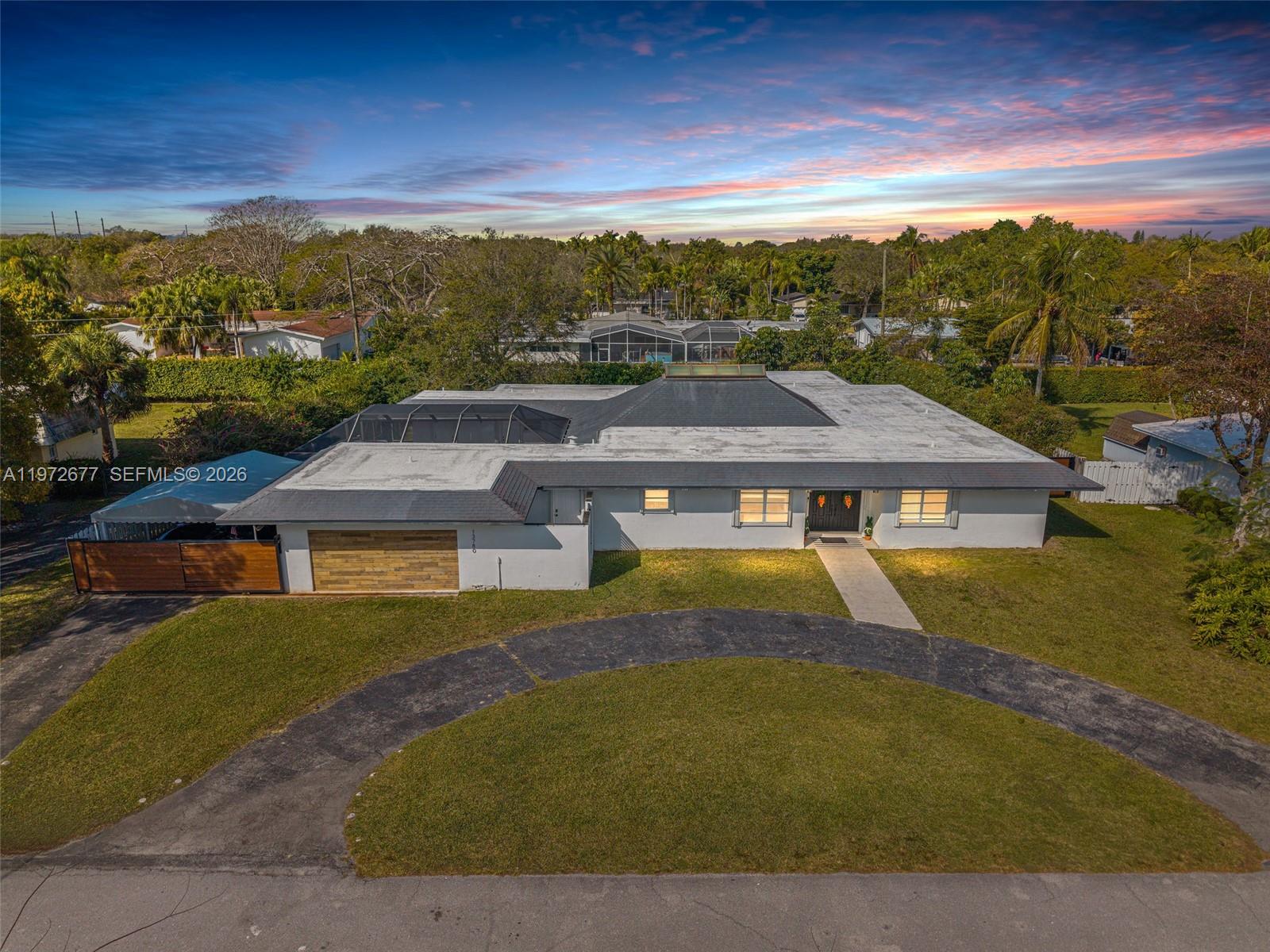 PINE MNR ESTS - Residential