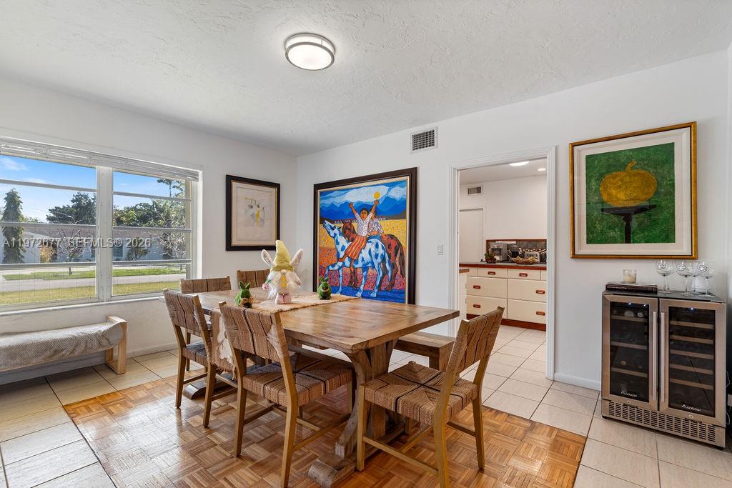 PINE MNR ESTS - Residential