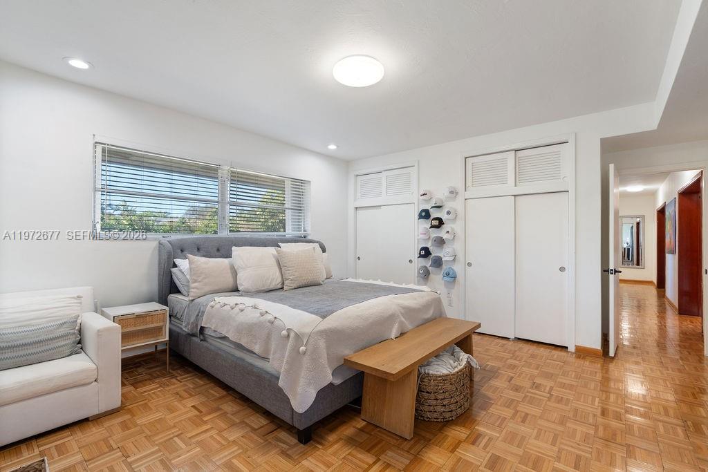 PINE MNR ESTS - Residential