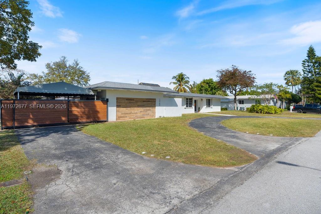 PINE MNR ESTS - Residential