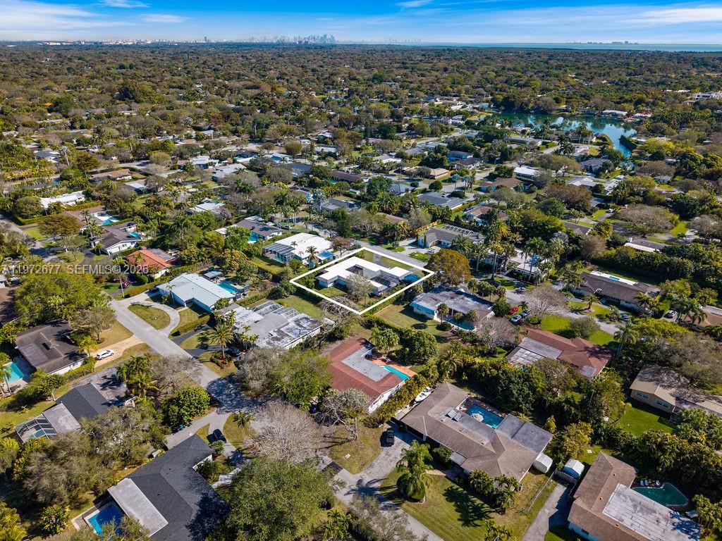 PINE MNR ESTS - Residential