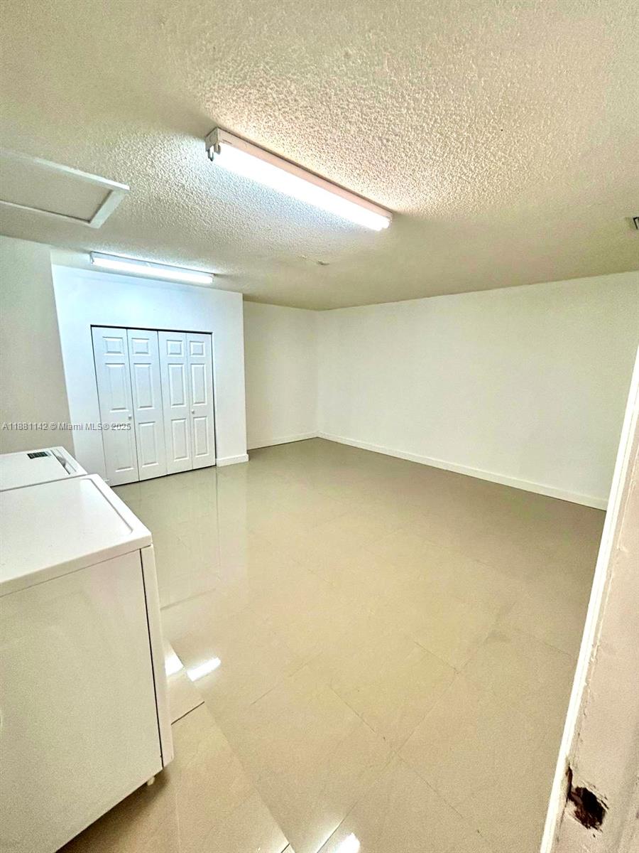 ANGELICA GARDENS AT LAKES - Residential Lease