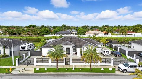 19302 SW 132nd Path Miami FL 33177