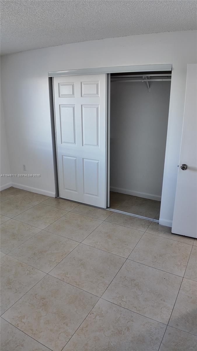 A A DOOLEY SUB - Residential Lease