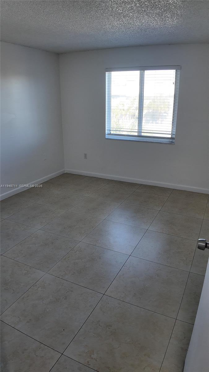 A A DOOLEY SUB - Residential Lease