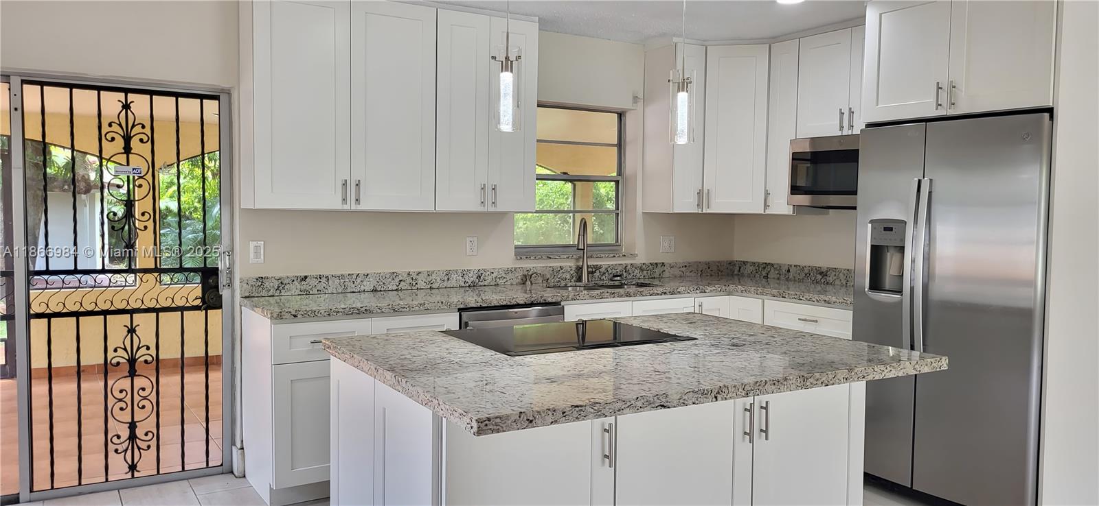 EDGEWOOD ESTATES - Residential Lease