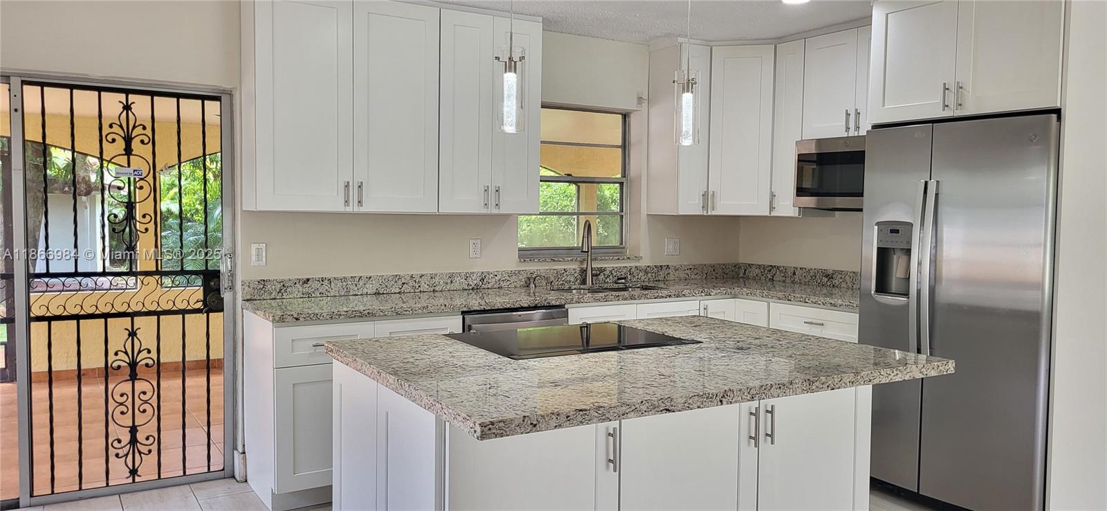 EDGEWOOD ESTATES - Residential Lease