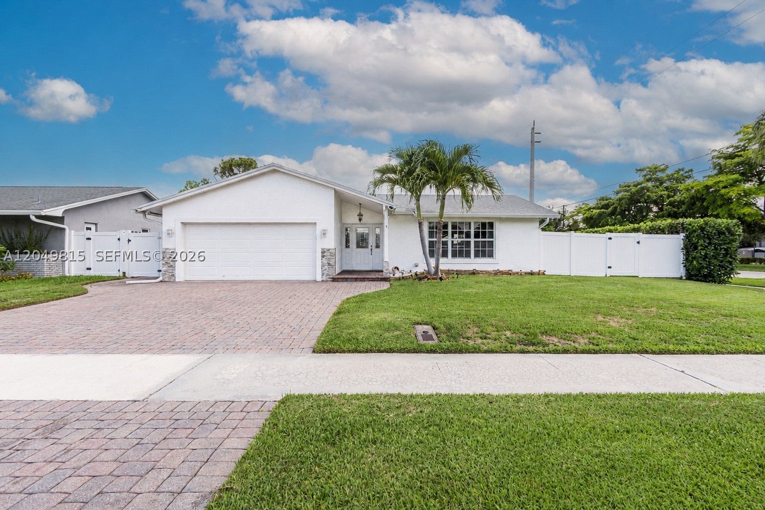 2403 SW 12th Ct