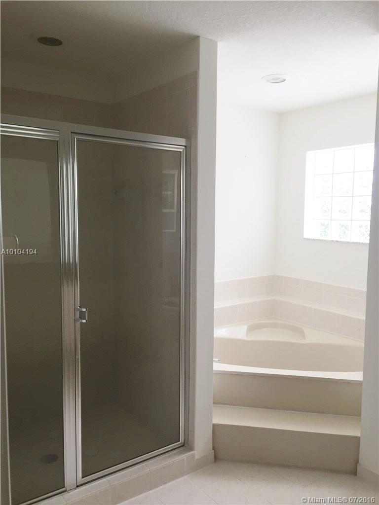 Pelican Bay at Old Cutler - Residential Lease