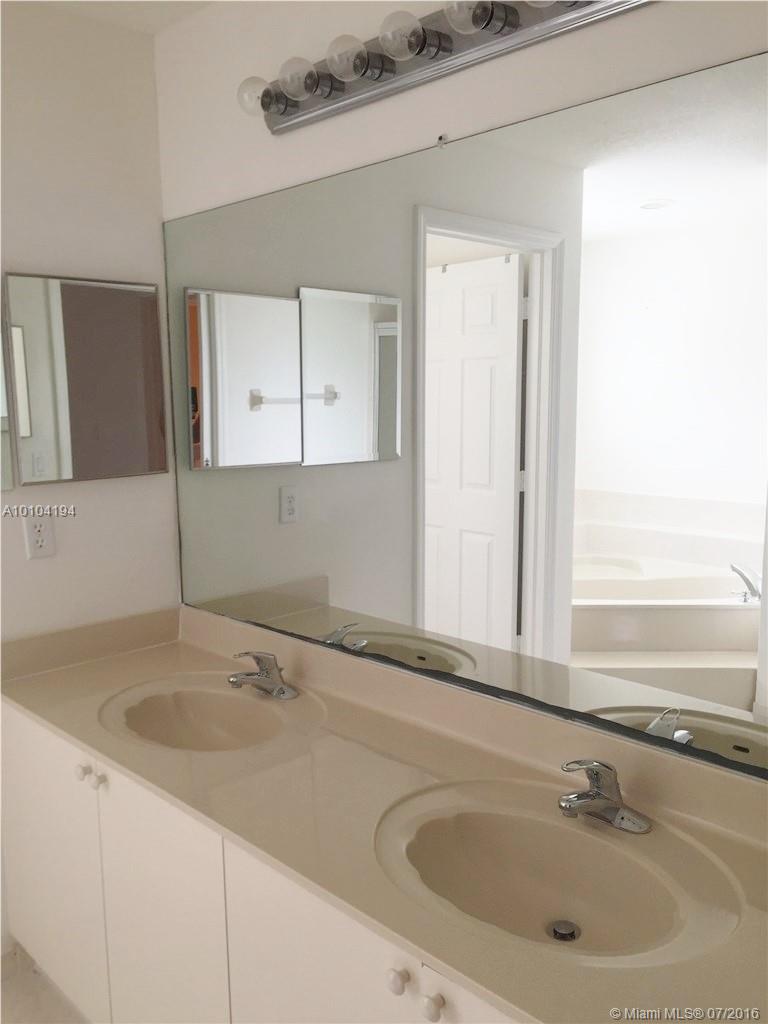 Pelican Bay at Old Cutler - Residential Lease